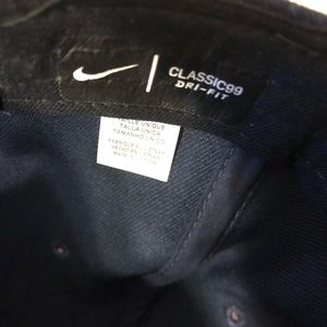 Nike Accessories - University of Michigan Nike hat Nike Accessories - University of Michigan Nike hat